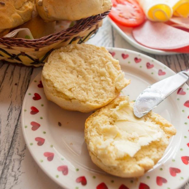 Ruck-Zuck Frühstücks-Brötchen aus dem Thermomix® • will-mixen.de