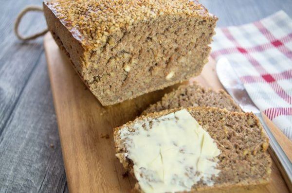 Nuss-Vollkorn-Brot aus dem Thermomix® • will-mixen.de