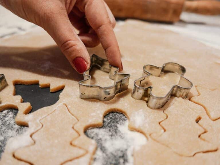 Bunte Weihnachts-Butterplätzchen aus dem Thermomix® • will-mixen.de